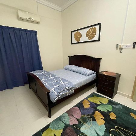 No 61 Nazirin Homestay Tmn Indah Raya 2 Manjung Lumut Ngoại thất bức ảnh